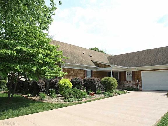 3rd image of 1356 Baycliff Dr