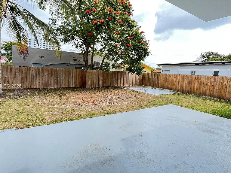 1809 NW 33rd St #1809 — Photo 21
