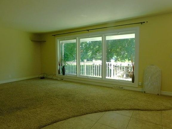 4th image of 2829 Woodside Dr