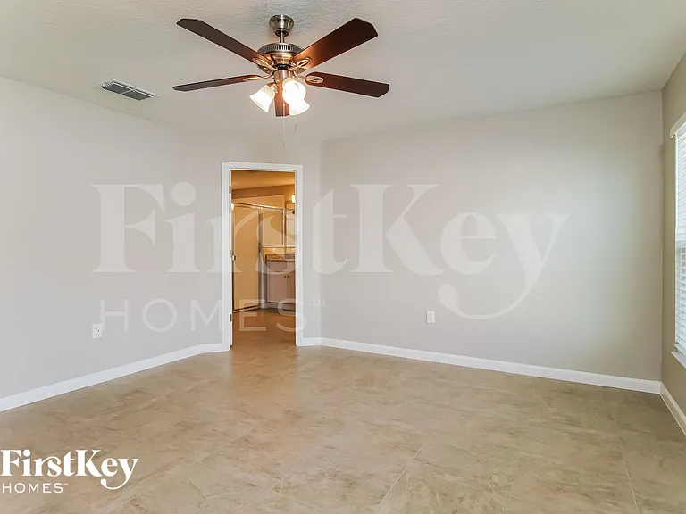 207 Southern Breeze Loop — Photo 8
