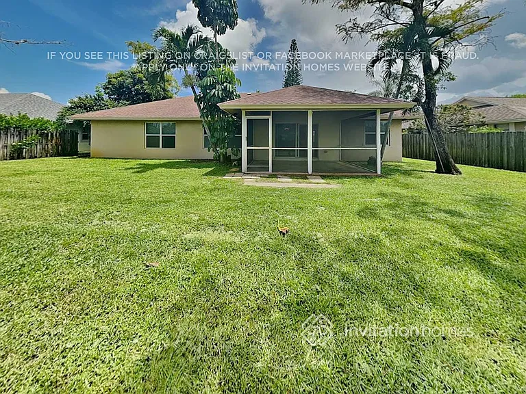 1891 Tulip Ln — Photo 17