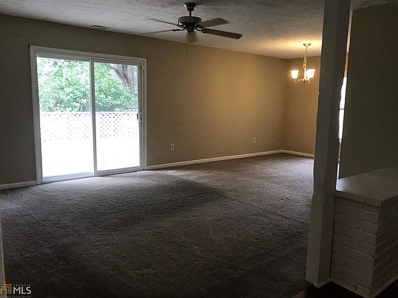 5th image of 204 Beacon Tree Way