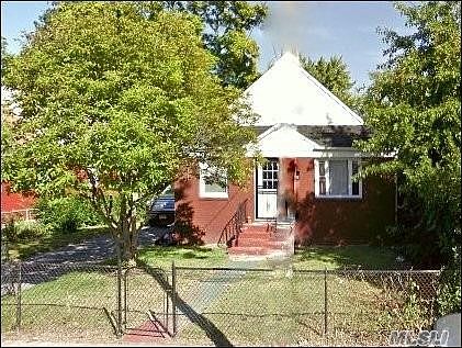1st image of 34 Green Ave