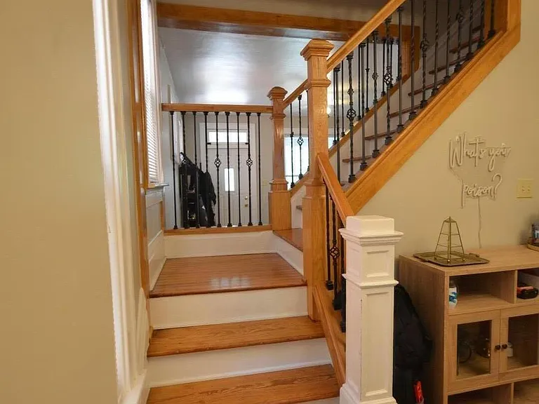 1047 Harrison Ave — Photo 10