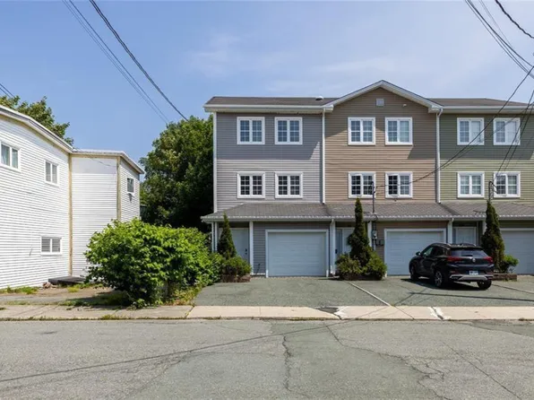 32 Cook Street, St. John's, NL A1C4L4