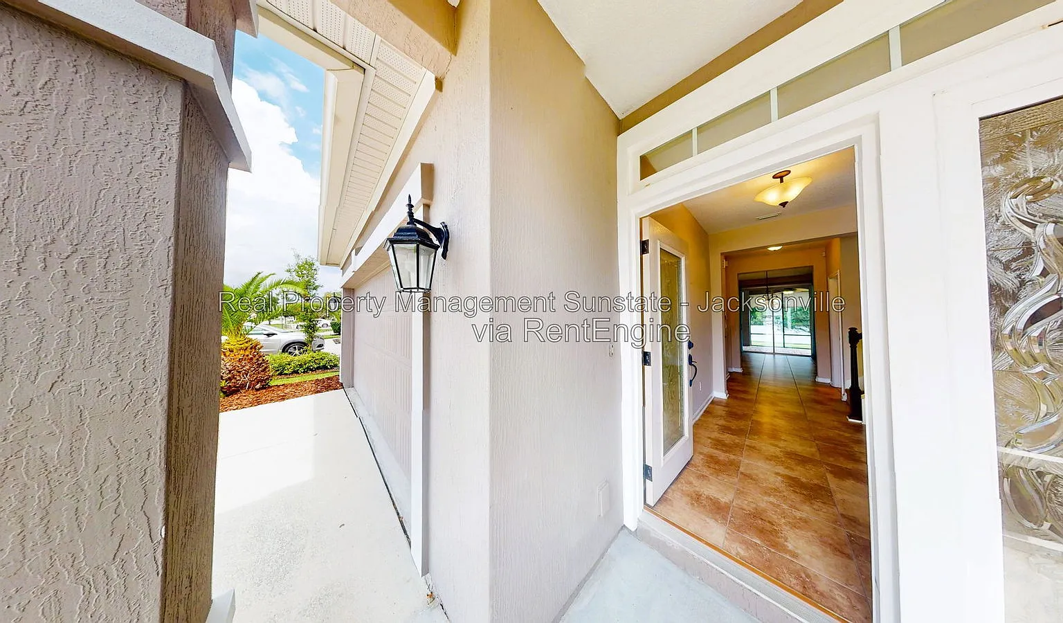 3 bed, 2.5 bath, 2200 sqft, $2,495 — Photo 4