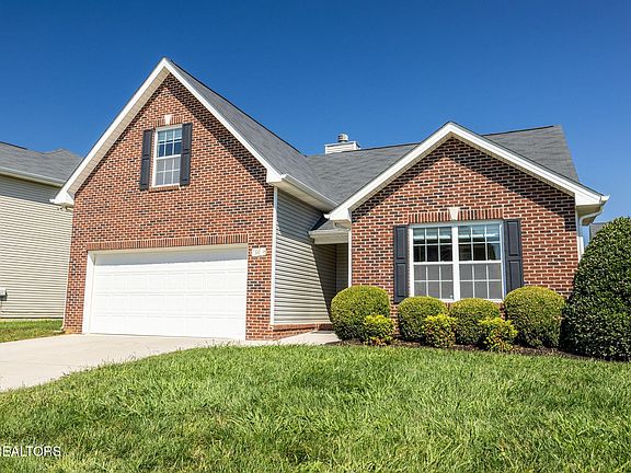 4th image of 7311 Lucky Clover Ln