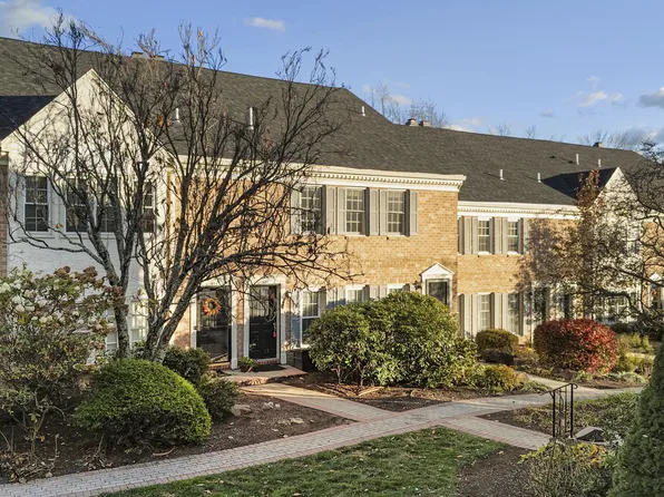 506 Everest Cir #506, West Chester, PA 19382