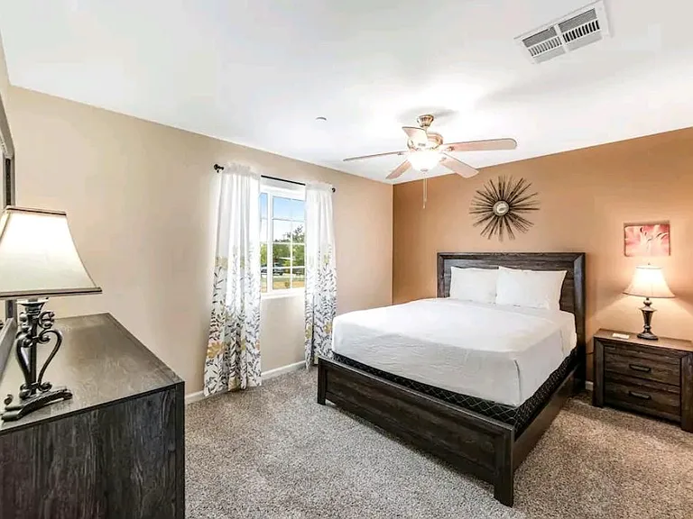 6585 Pine Spring Ave — Photo 11