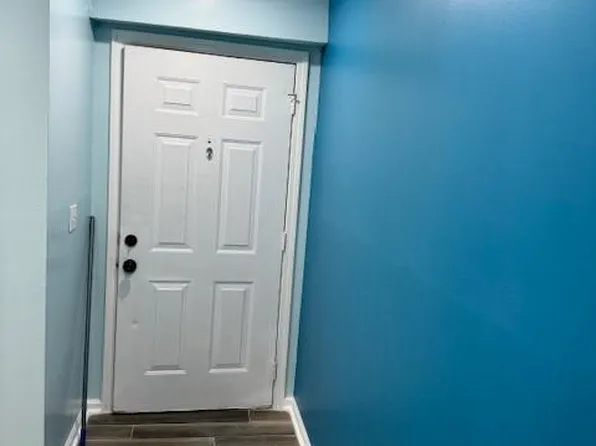 1638 Arlyn Cir APT C, Charlotte, NC 28213