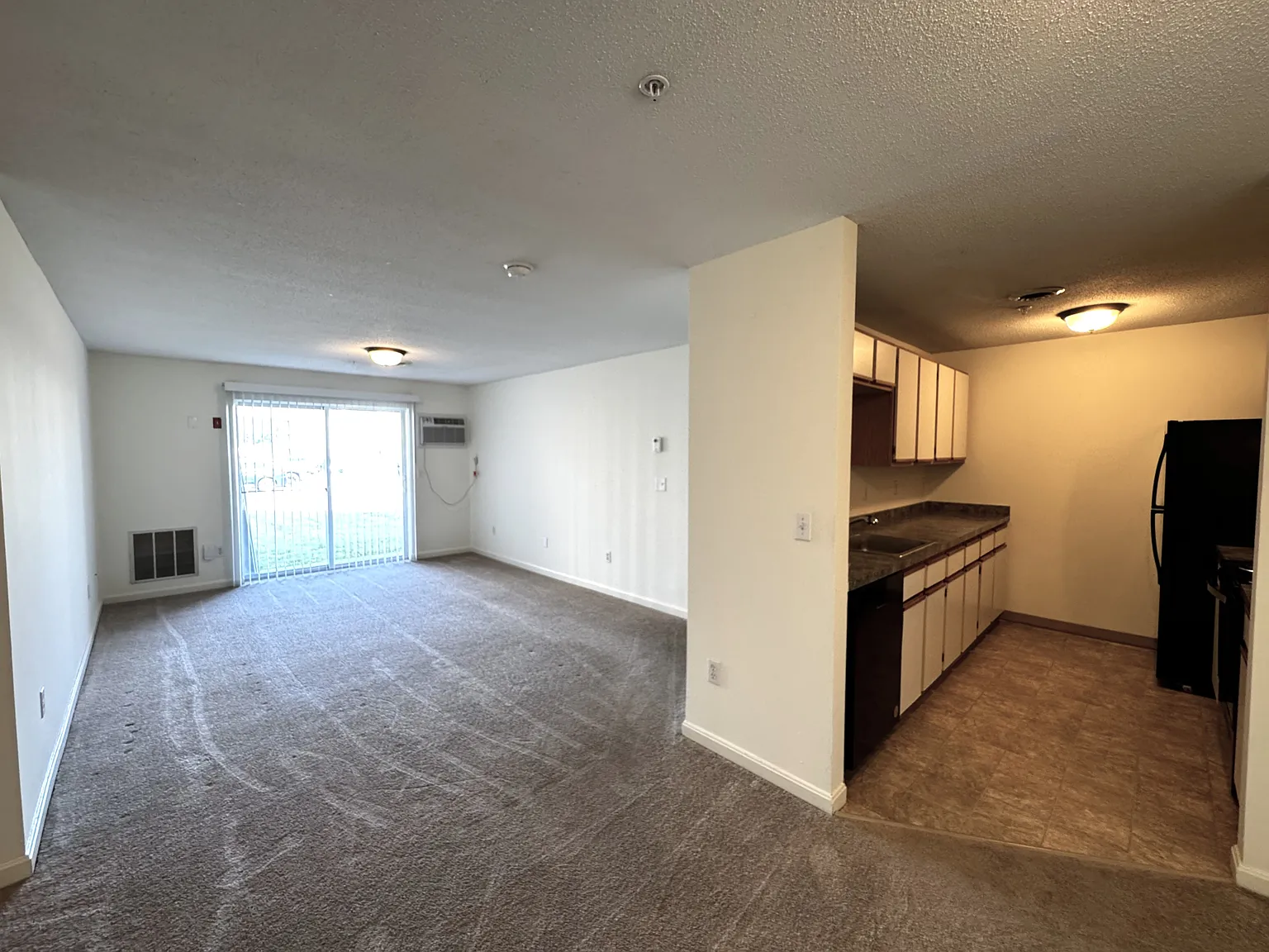 2 bed, 850 sqft, $1,850 — Photo 3