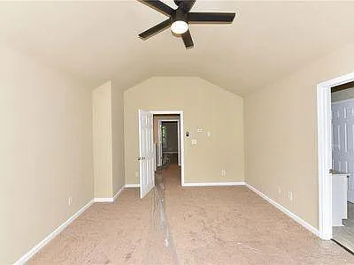 2929 Wintercrest Way — Photo 14