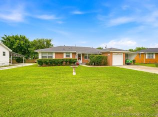 829 W 22nd St, Ada, OK 74820