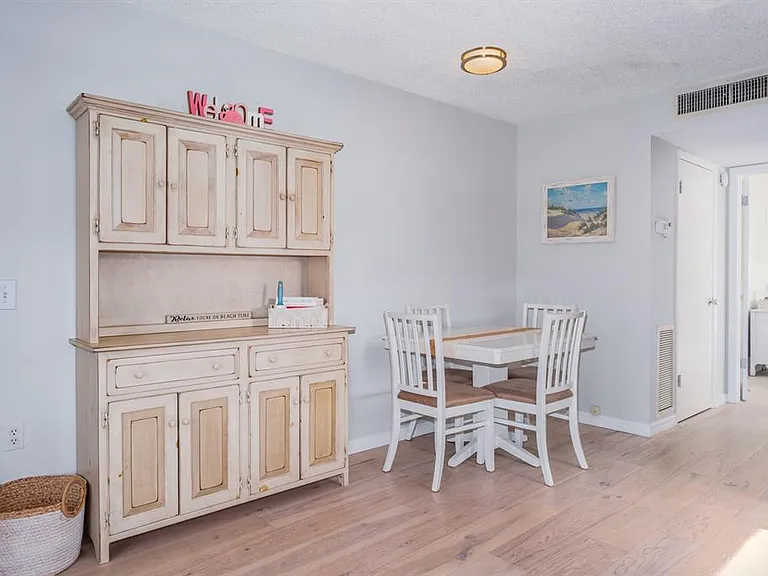 7151 Sunset Way #10 — Photo 13