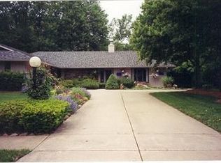 10734 Gate Post Rd, Strongsville, OH 44149