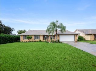 902 Elkcam Blvd, Deltona, FL 32725