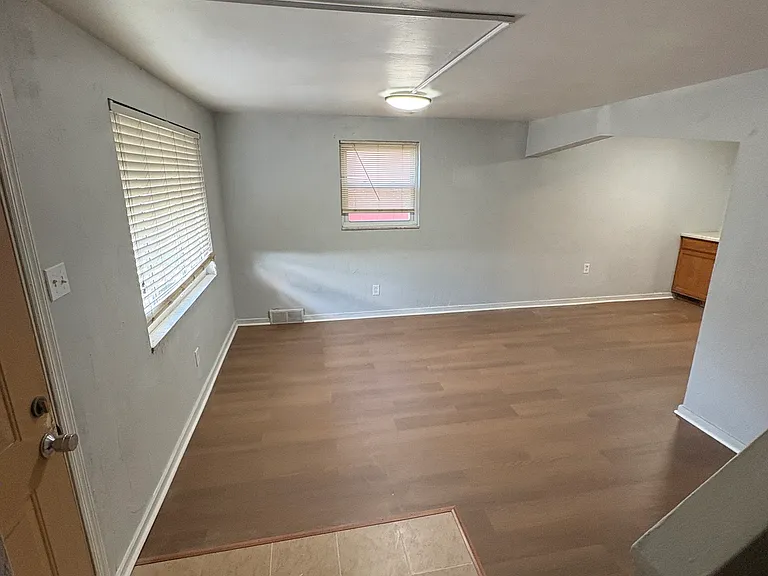 420 Brookline Blvd — Photo 2