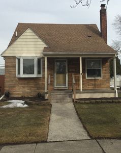 6777 Pelham Rd, Allen Park, MI, 48101