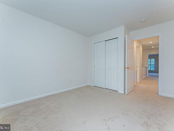 4th image of 167 Stewarts Ct