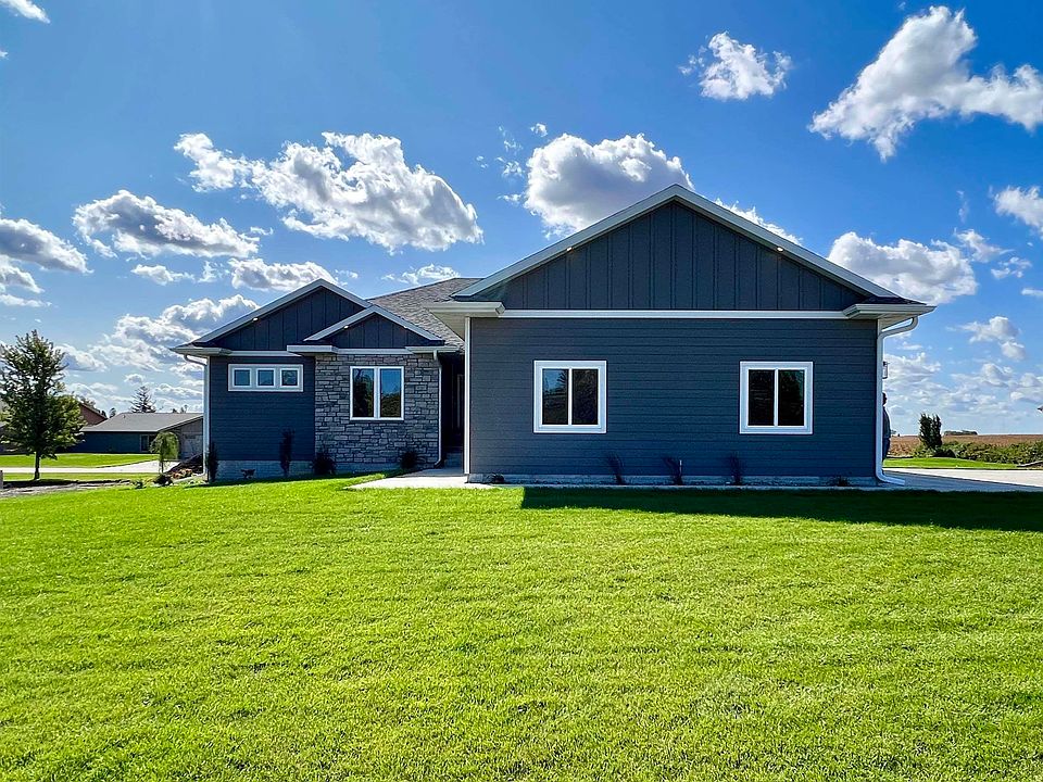 204 S 15th Ave, Rock Rapids, IA 51246 MLS 823429 Zillow