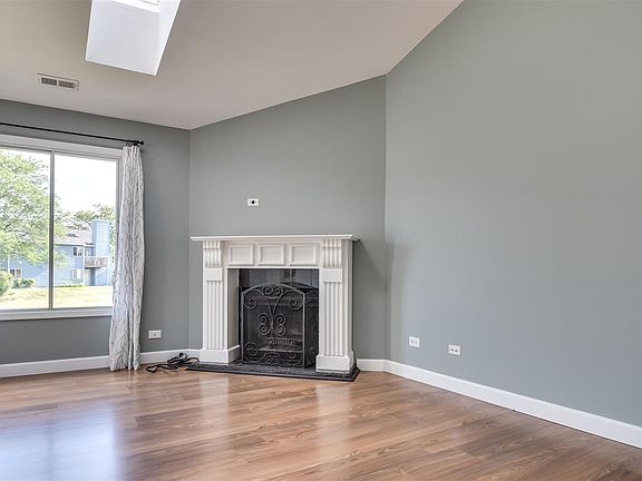 3rd image of 2440 Salem Ct APT B2