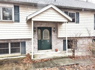 53 Plants Dam Rd, East Lyme, CT 06333