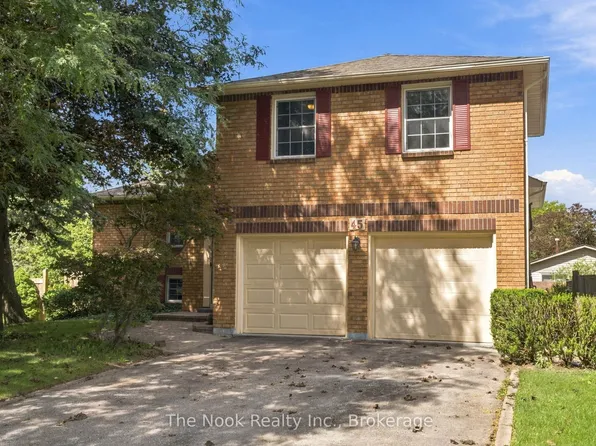 45 Bernick Cres, Whitchurch Stouffville, ON L4A 6C6