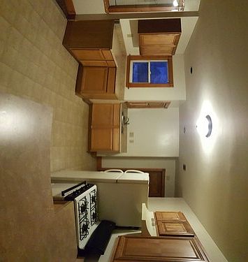 1st image of 3319 W Saint Paul Ave