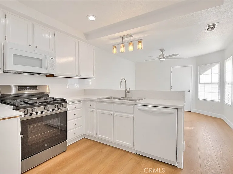 25205 Chestnutwood — Photo 14