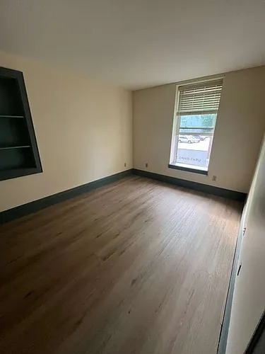 500 Howe Ave Photo 1