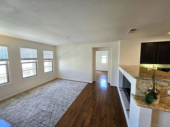 5th image of 7554 Camino De La Rosa