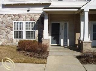 1703 Welland St, Howell, MI 48855