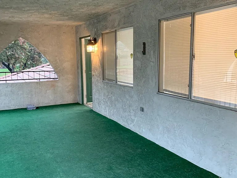 1394 Yucca Dr #C — Photo 3