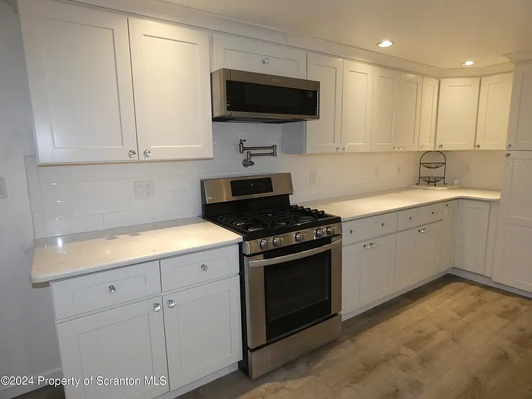 607 3rd Ave #LOWER LEV — Photo 6