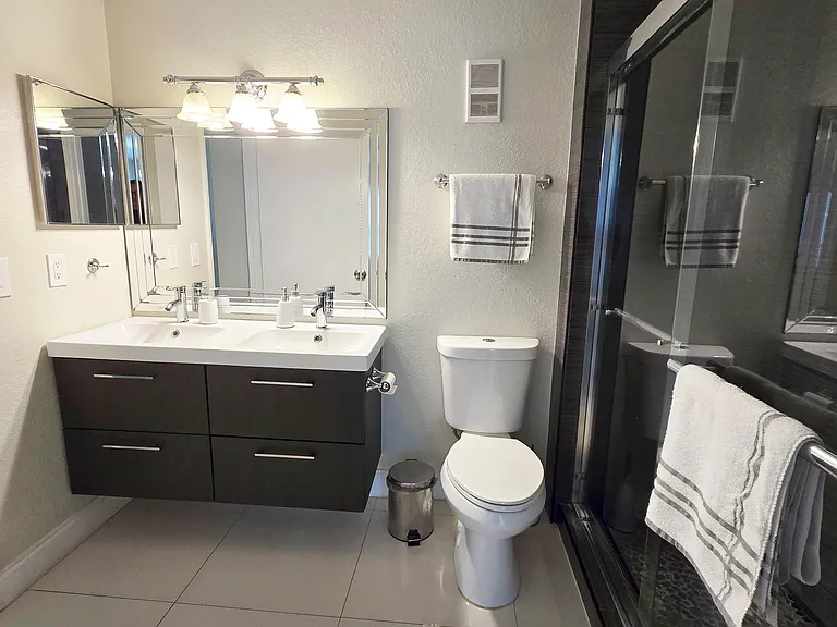 7270 Westpointe Blvd — Photo 17