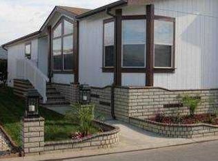 124 Rainbow Dr, Oxnard, CA 93033