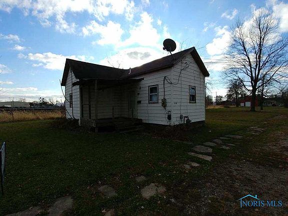 4th image of 229 Atha Ave