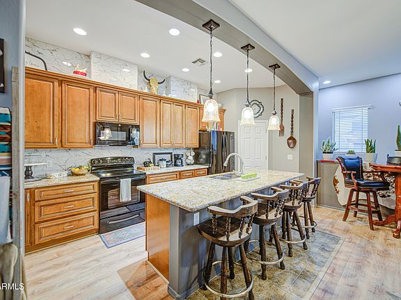 3rd image of 42424 N GAVILAN PEAK Parkway #63212