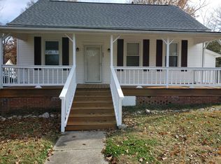 402 S Massachusetts St, Jackson, TN 38301