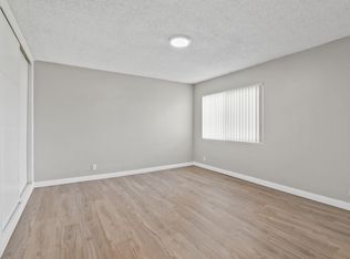 435-449 N Terry Way #449-C, Upland, CA 91786