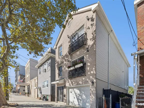 3211 John F Kennedy Blvd, Jersey City, NJ 07306