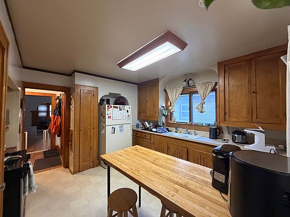 5th image of 2537 N 63rd St #1