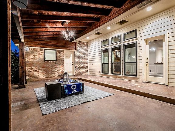 3rd image of 1805 Glenbrook Ct