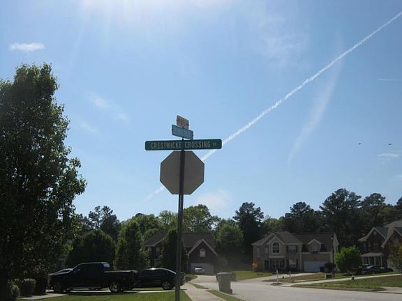 5th image of 7665 Crestwicke Crossing Dr