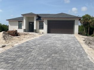 7063 Tide Cir, Labelle, FL 33935