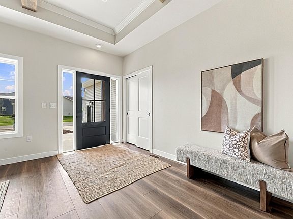 4th image of 1555 72nd Ave S