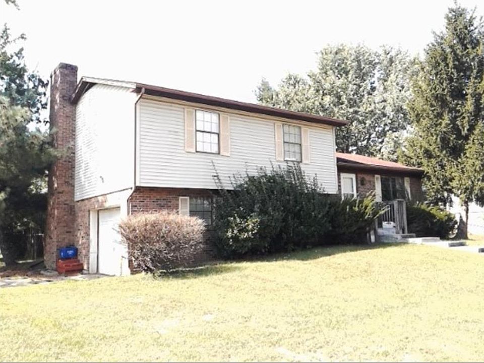 1st image of 3705 Bold Bidder Dr