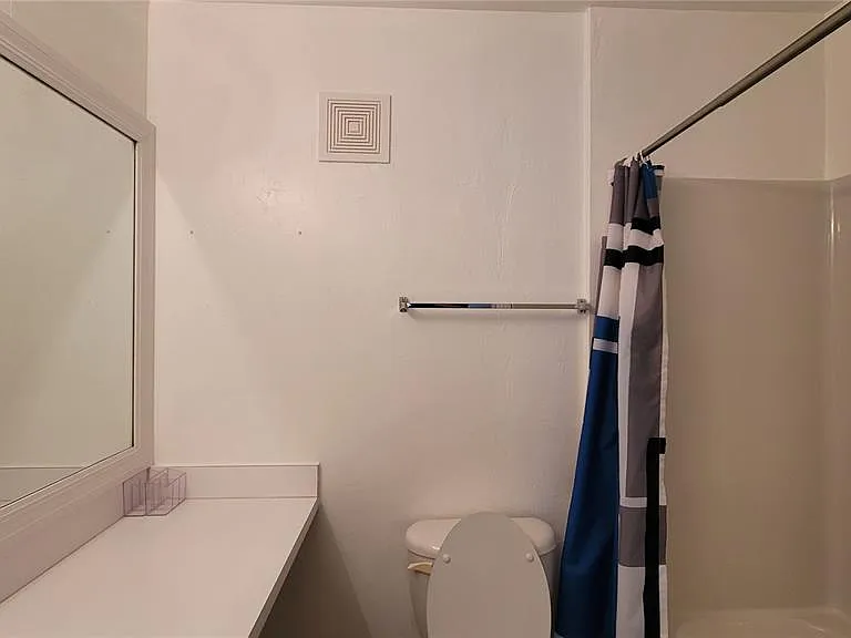 4000 SW 23rd St #6-303 — Photo 17
