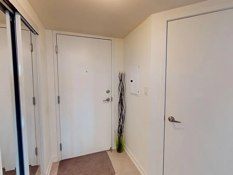 816 Lansdowne Ave #1209 — Photo 3