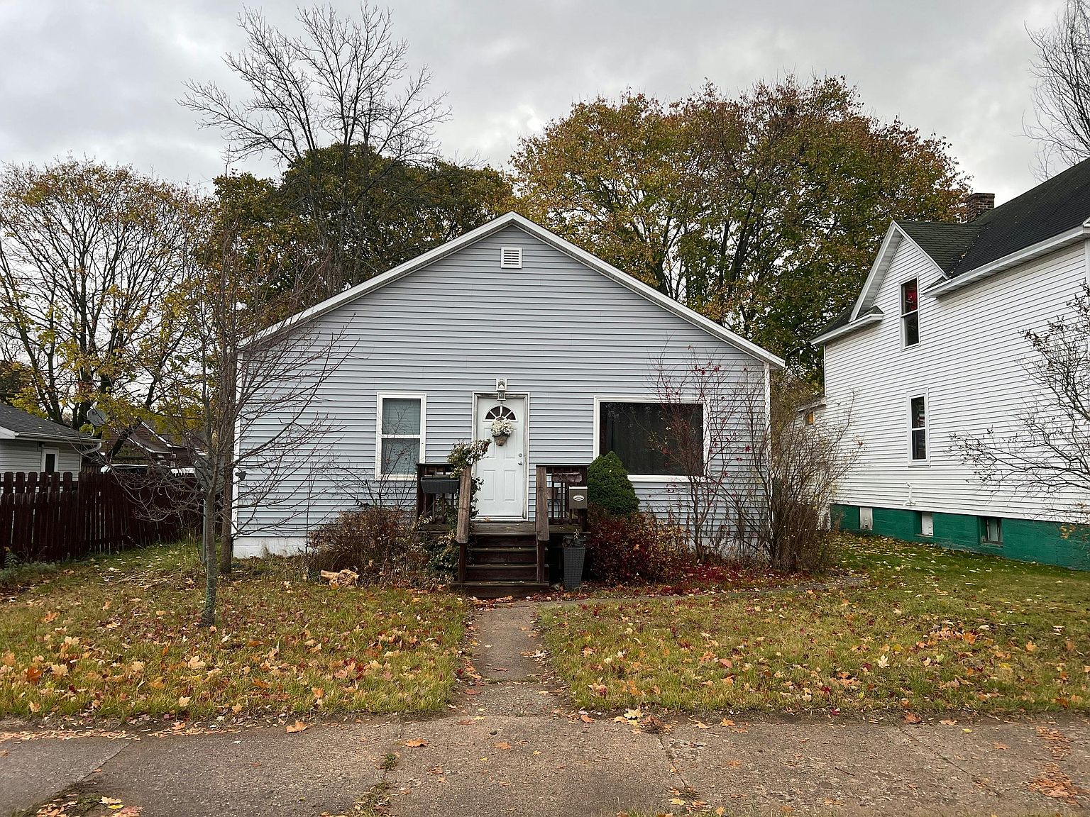 317 S 18th St, Escanaba, MI 49829 Zillow
